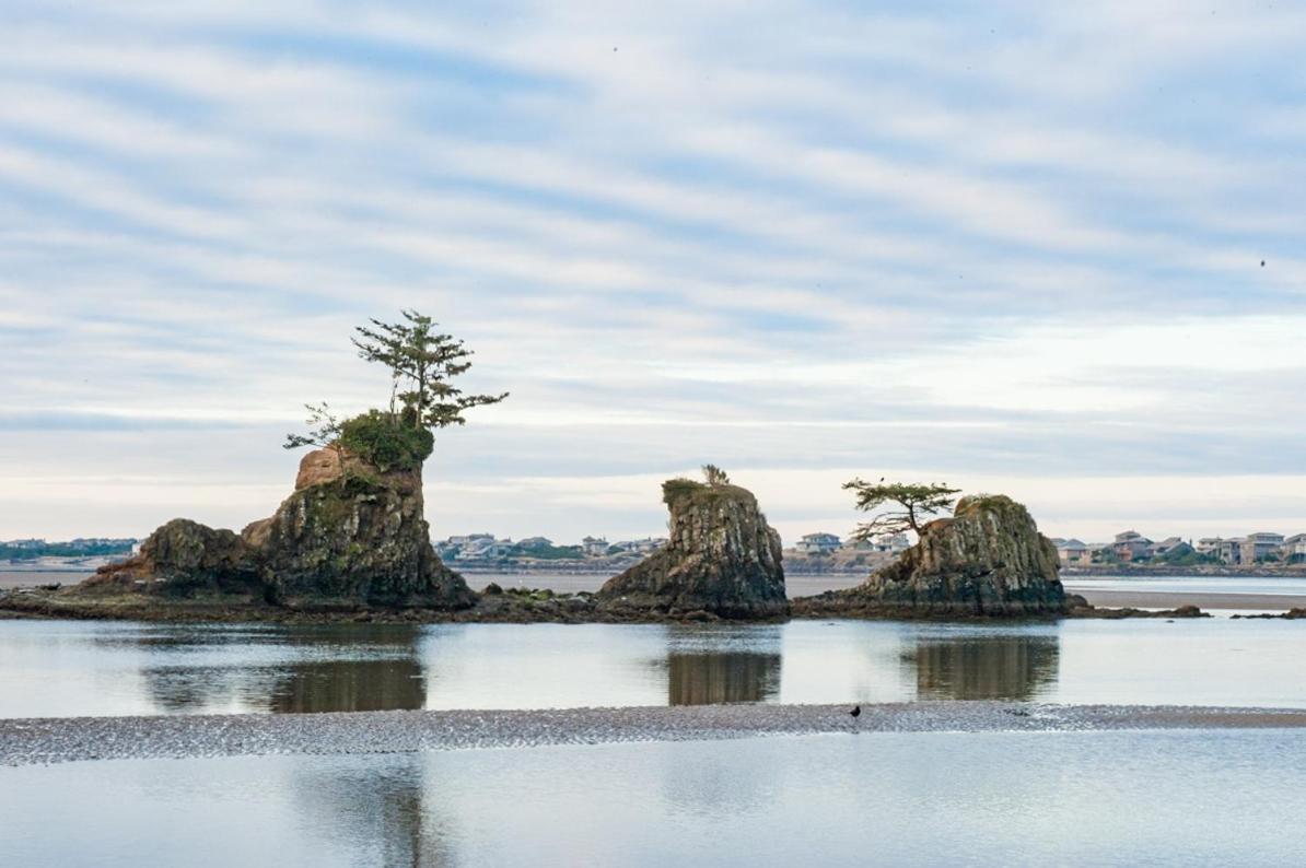 New Listing! Bay-View Beauty With Private Balcony Condo Lincoln City Eksteriør bilde